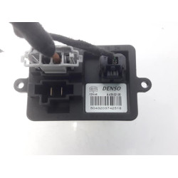 Renault - Clio - Heater resistor