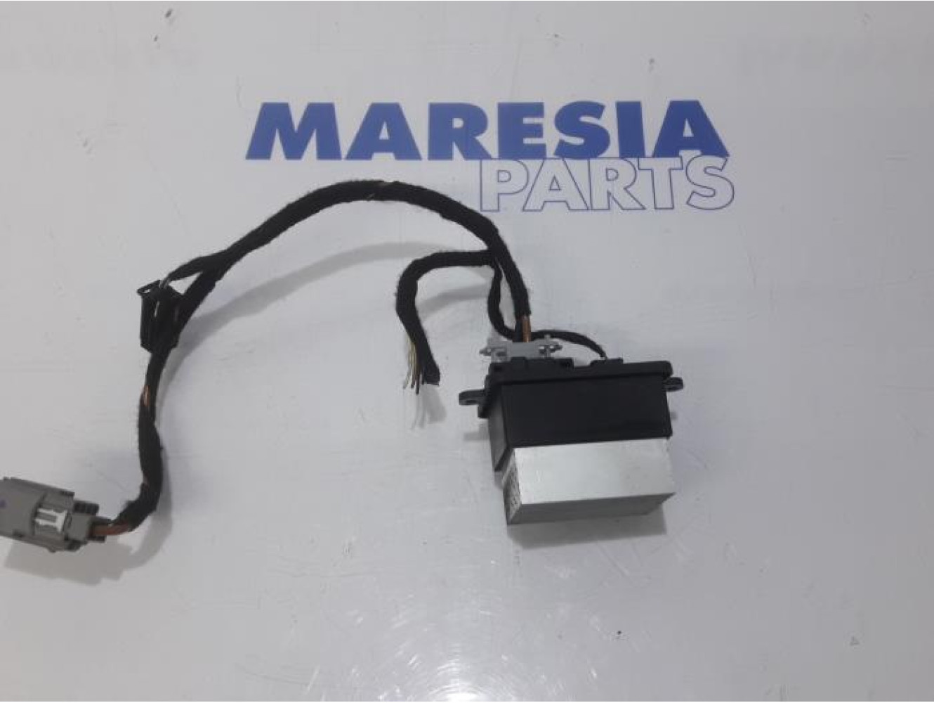 Renault - Clio - Heater resistor