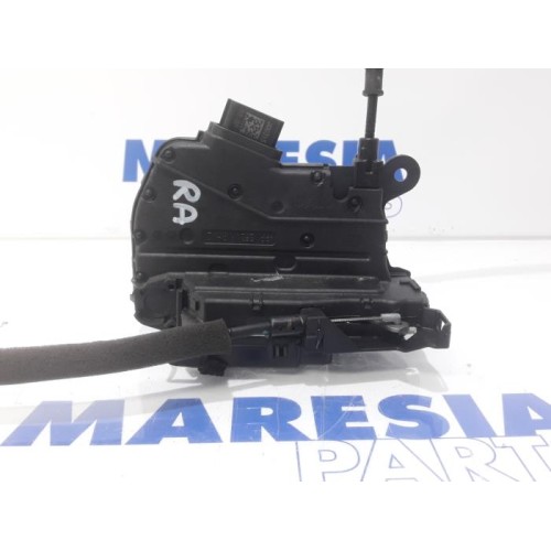 Renault - Clio - Rear door mechanism 4-door, right