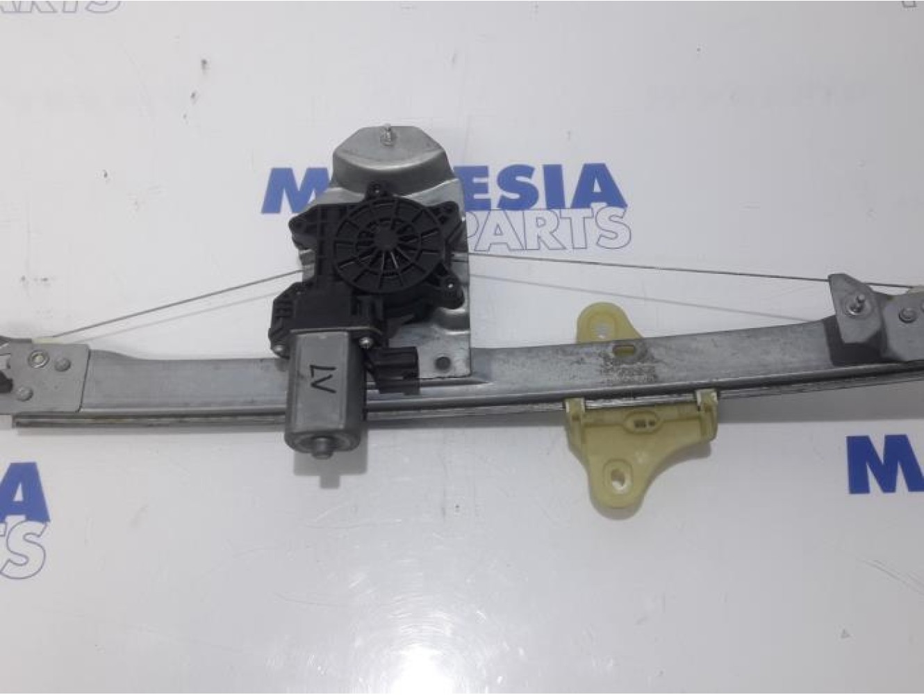 Renault - Clio - Window mechanism 4-door, front left