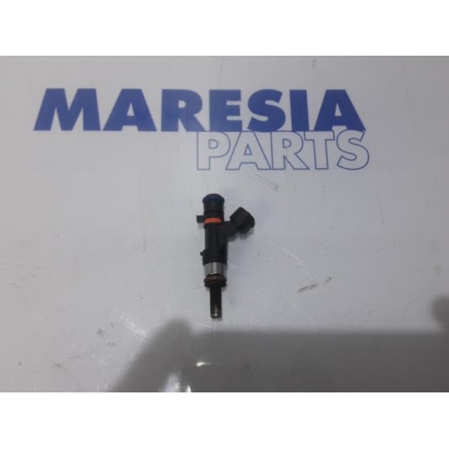 Renault - Clio - Injector (petrol injection)