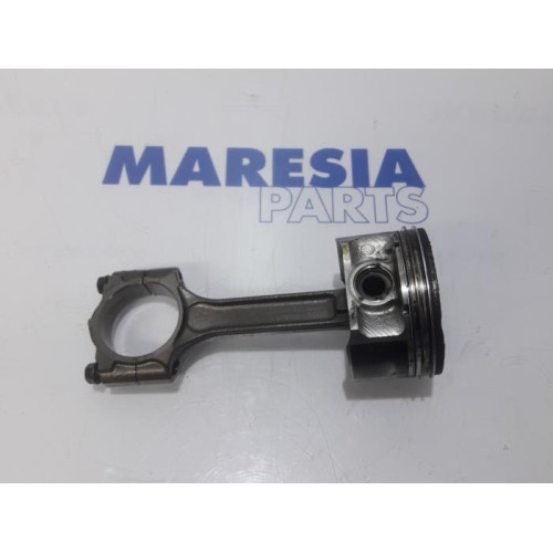 Renault - Scenic - Piston