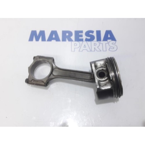 Renault - Scenic - Piston