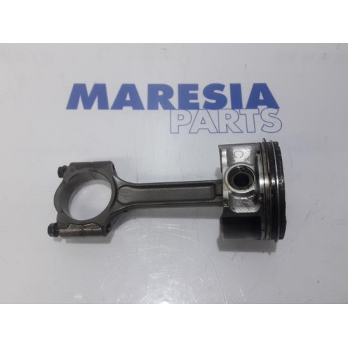 Renault - Scenic - Piston