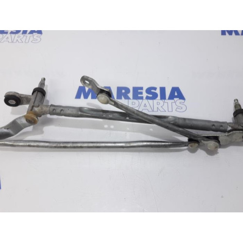 Fiat - Panda - Wiper mechanism