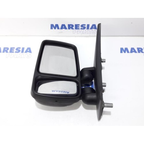 Renault - Master - Wing mirror, left