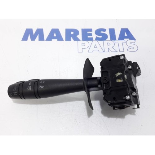 Renault - Master - Indicator switch