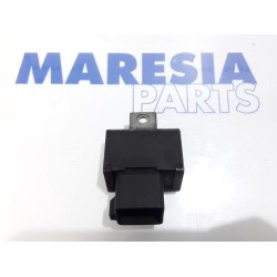 Renault - Master - Glow plug relay