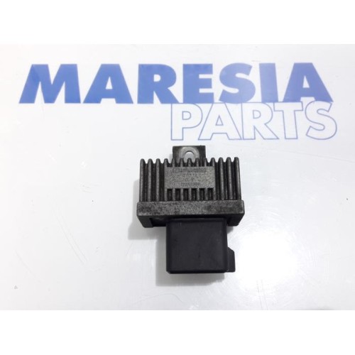 Renault - Master - Glow plug relay