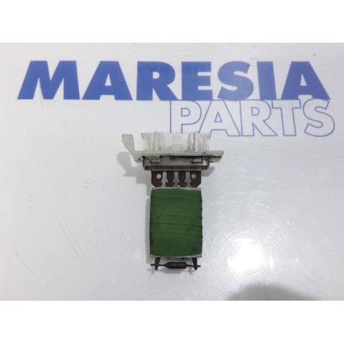 Renault - Master - Heater resistor
