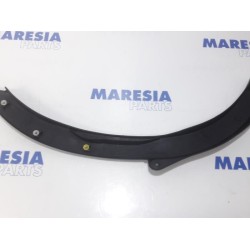 Renault - Master - Zijskirt links