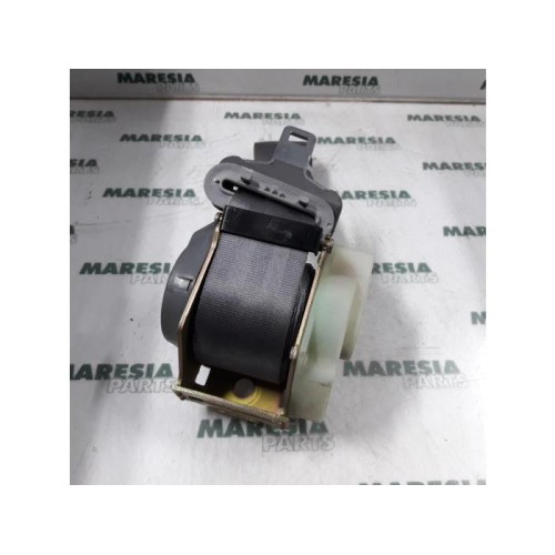 Renault - Megane - Rear seatbelt, right