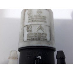 Peugeot - 308 - Scheibensprüherpumpe vorne