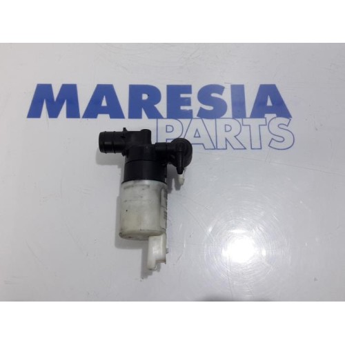 Peugeot - 308 - Scheibensprüherpumpe vorne