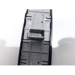 Renault - Megane - Multi-functional window switch