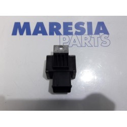 Renault - Megane - Glow plug relay