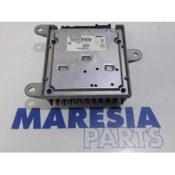 Renault - Megane - Radio amplifier