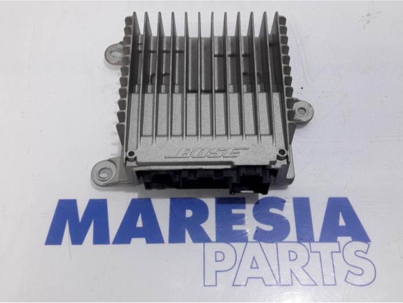 Renault - Megane - Radio amplifier