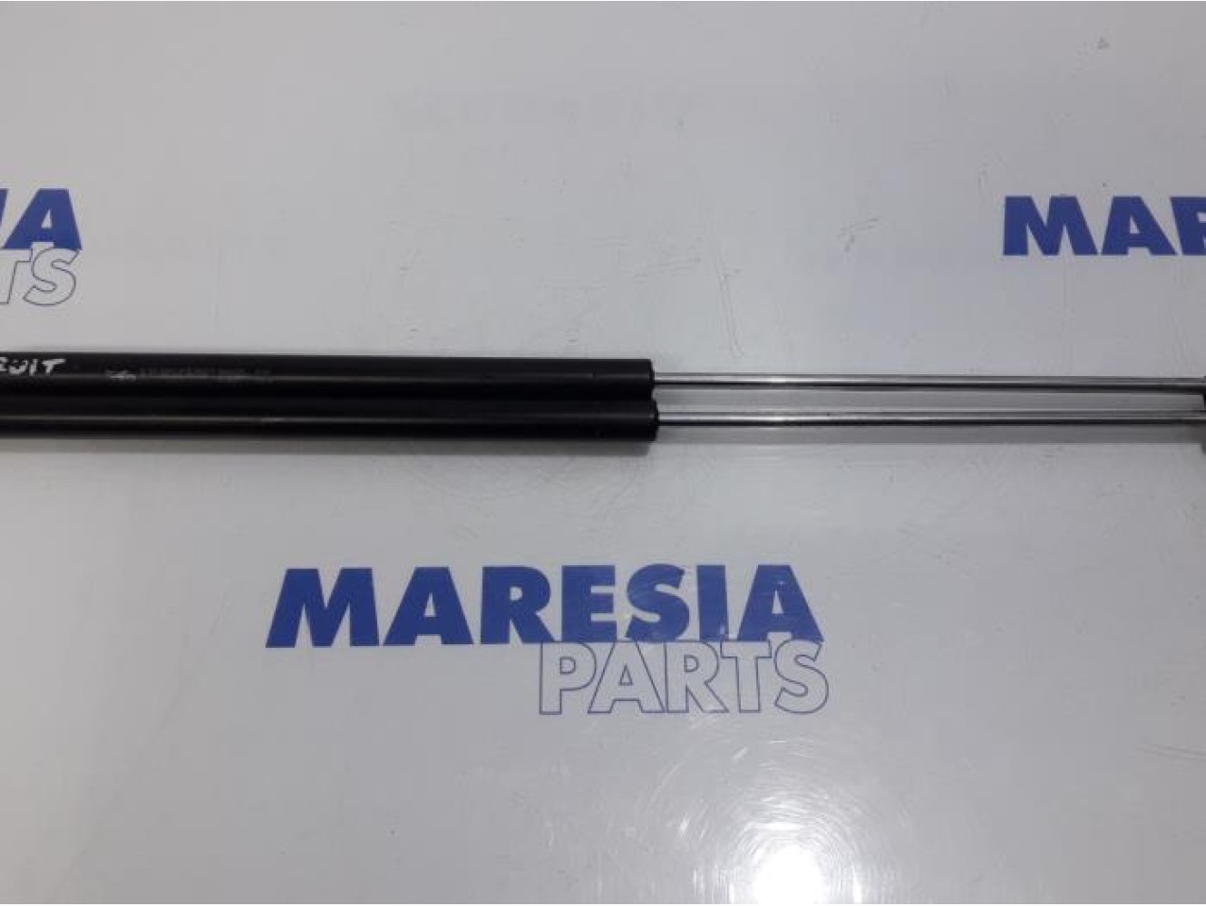 Peugeot - 308 - Set of tailgate gas struts