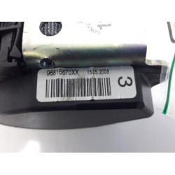 Peugeot - 308 - Sicherheitsgurt links hinten