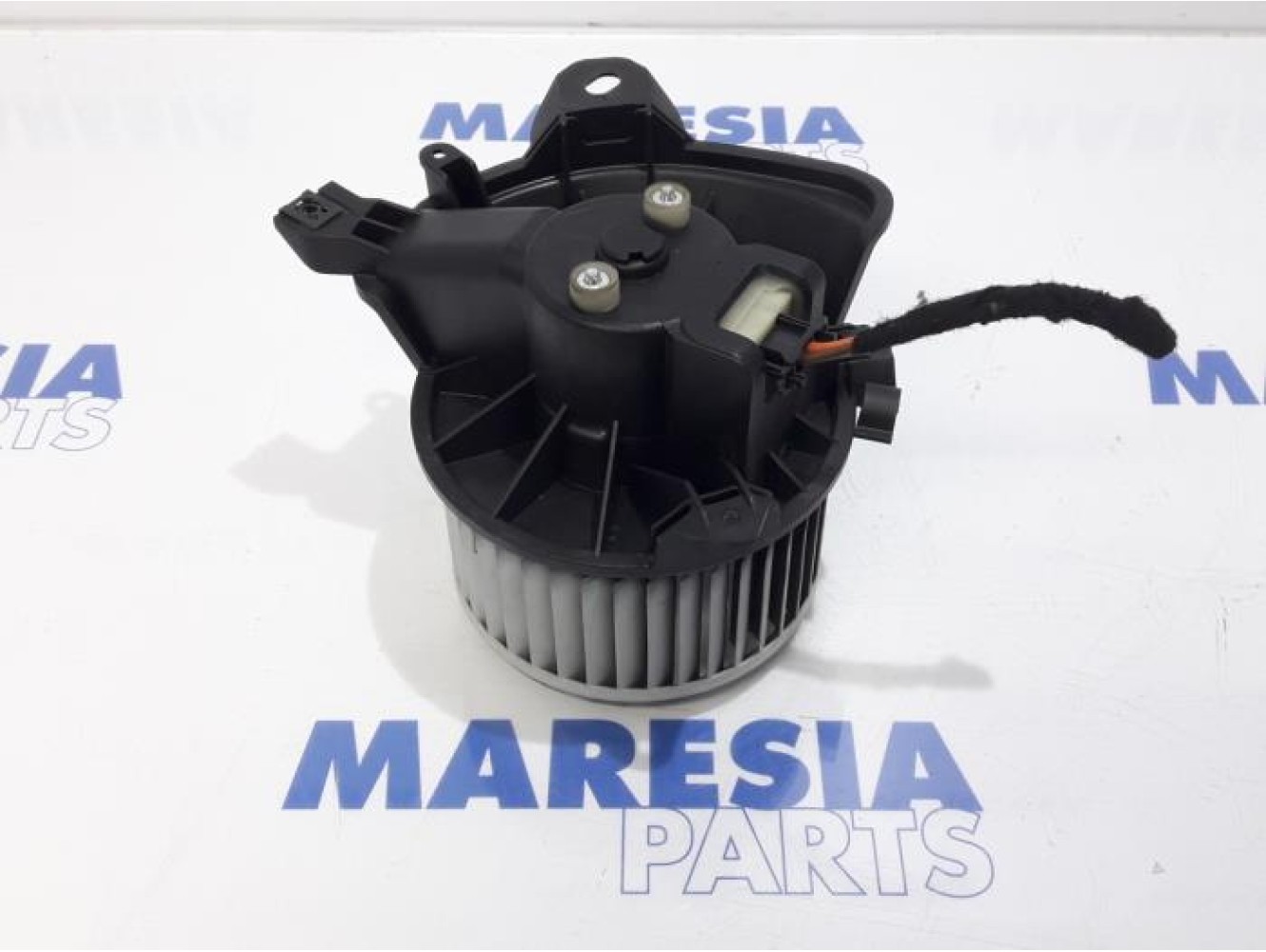 Fiat - Punto Evo - Kachel Ventilatiemotor