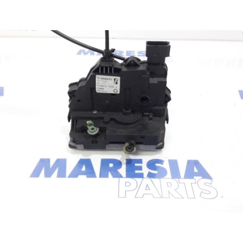 Fiat - Punto Evo - Door lock mechanism 4-door, front left