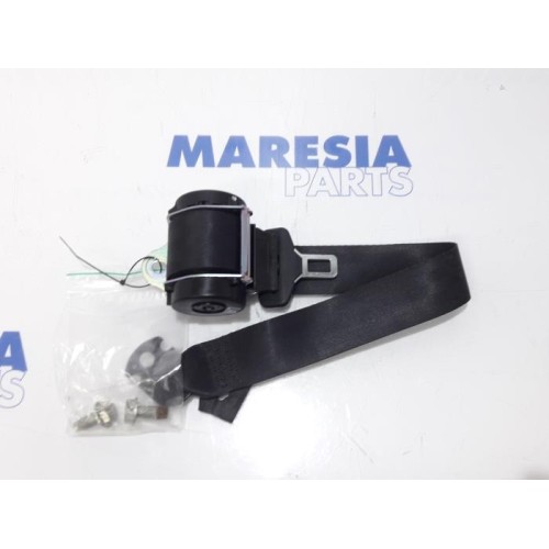 Fiat - Punto Evo - Sicherheitsgurt links hinten