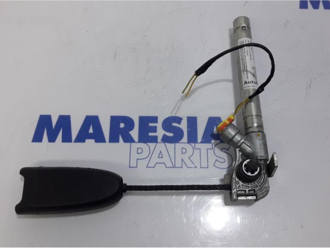 Fiat - Punto Evo - Tendeur de ceinture gauche