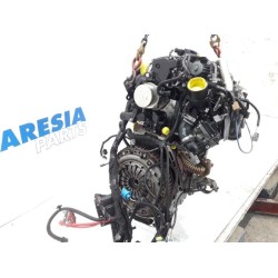 Renault - Clio - Engine
