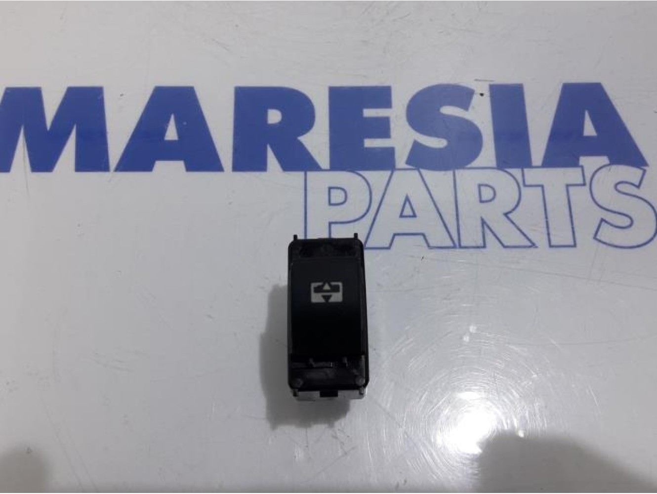 Peugeot - 207 - Switch