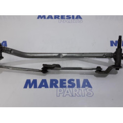 Peugeot - 207 - Wiper mechanism