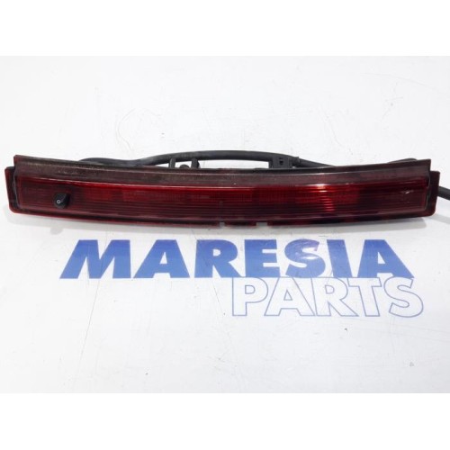 Renault - Clio - Third brake light