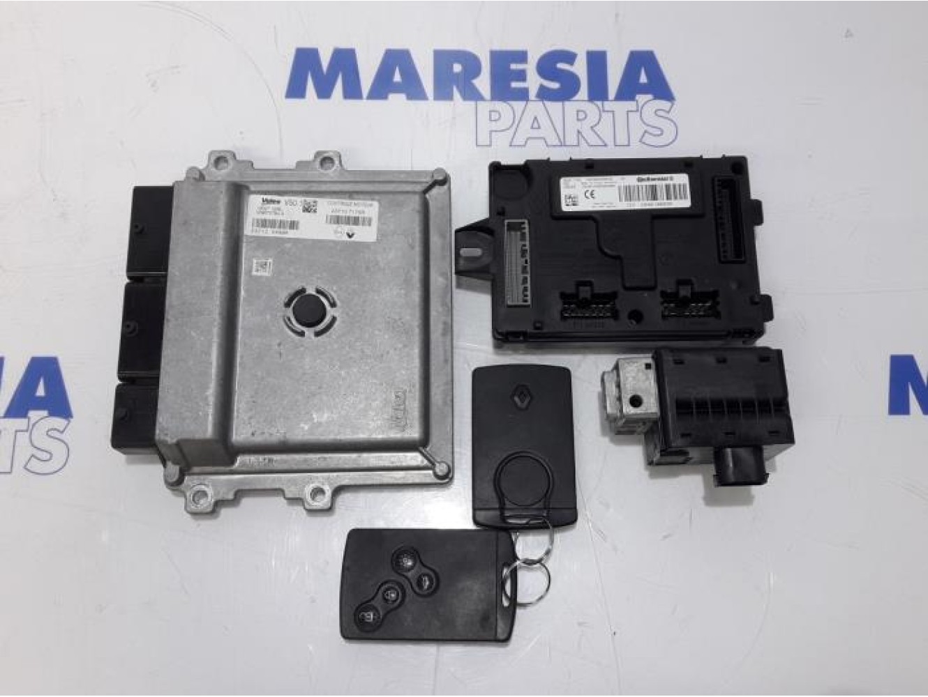 Renault - Clio - Engine management computer