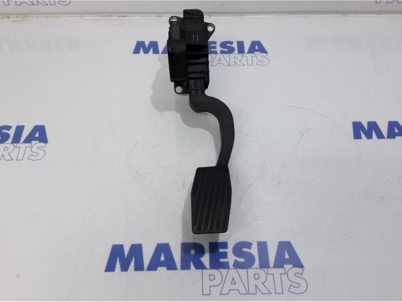 Fiat - Punto Evo - Throttle pedal position sensor