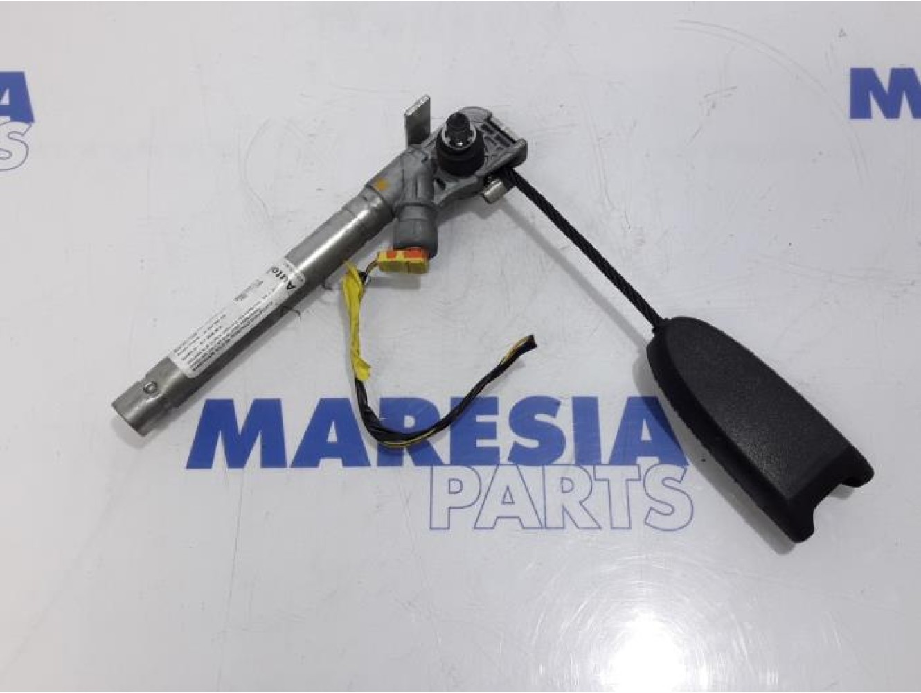 Fiat - Punto Evo - Tendeur de ceinture gauche