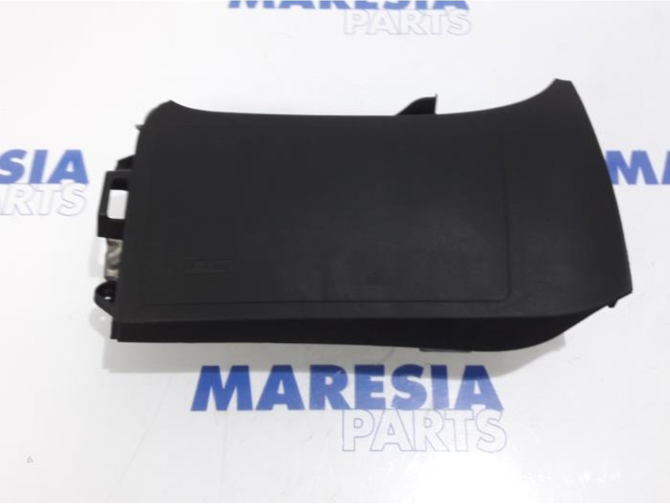 Fiat - Punto Evo - Airbag knie links