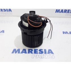 Renault - Clio - Heating and ventilation fan motor