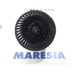 Renault - Clio - Heating and ventilation fan motor
