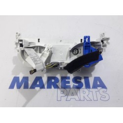 Renault - Clio - Heater control panel