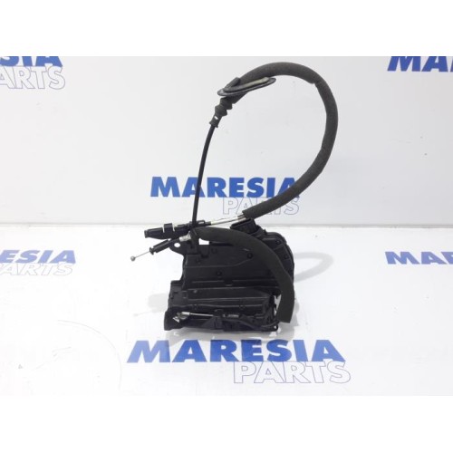 Renault - Clio - Door lock mechanism 4-door, front left