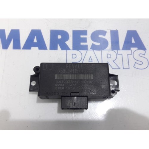 Renault - Clio - PDC Module
