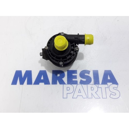 Renault - Master - Water pump