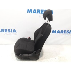 Peugeot - 308 - Sitz links