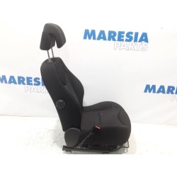 Peugeot - 308 - Sitz links