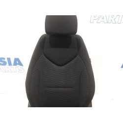 Peugeot - 308 - Sitz links