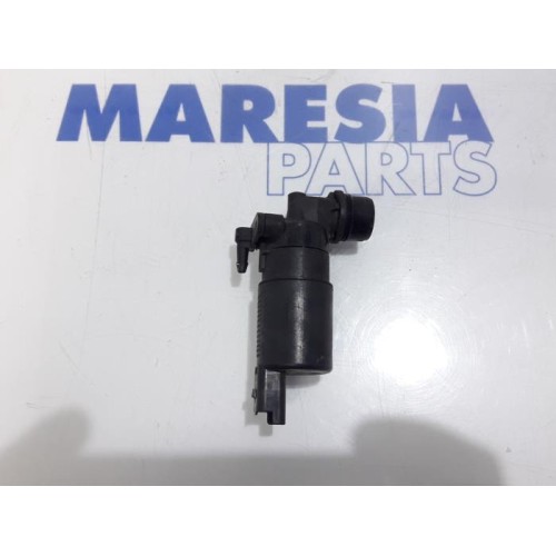 Citroen - C1 - Windscreen washer pump