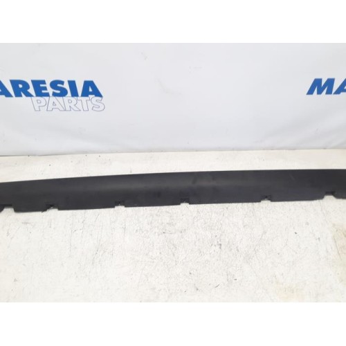 Citroen - C5 - Zijskirt links