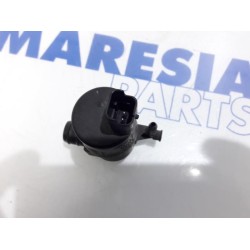 Renault - Master - Scheibensprüherpumpe vorne