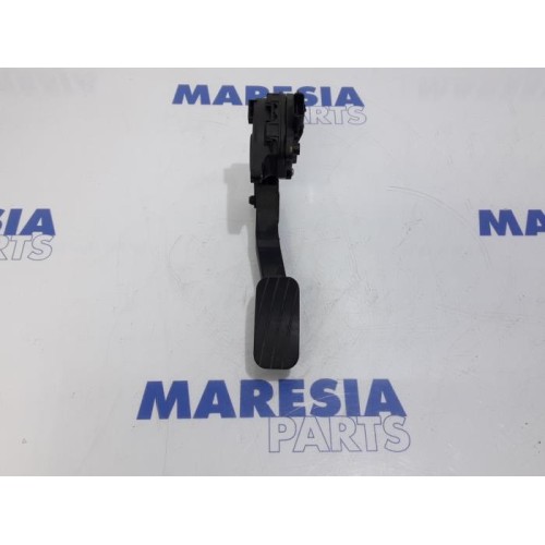 Renault - Master - Gaspedalposition Sensor