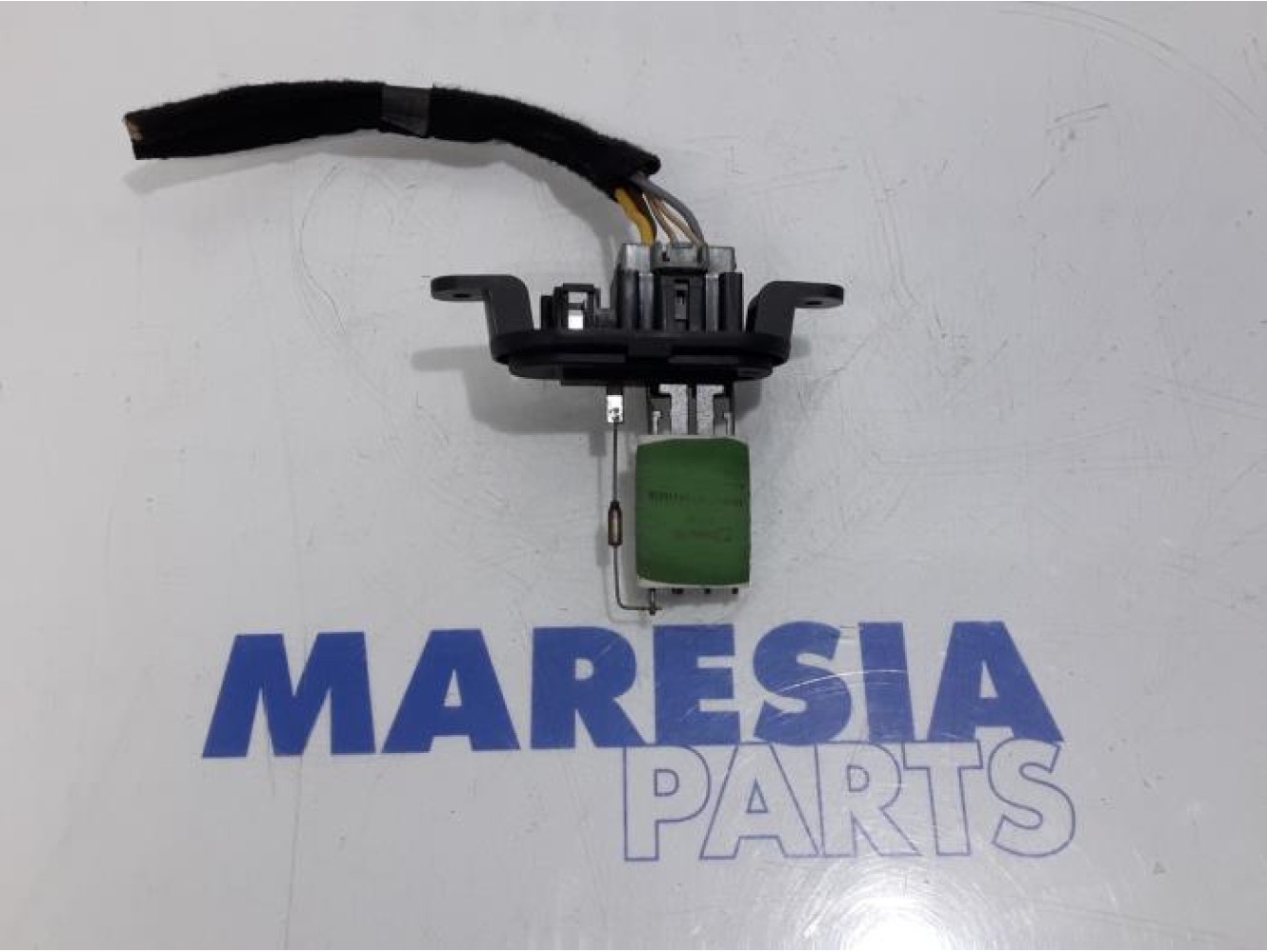 Renault - Master - Heater resistor